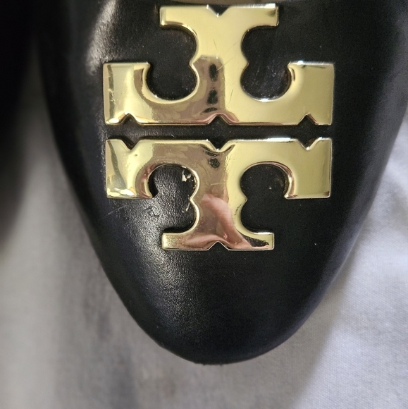 Tory Burch Black Wedge Heels with Signature Gold Logo Size 9.5 - Picture 3 of 8